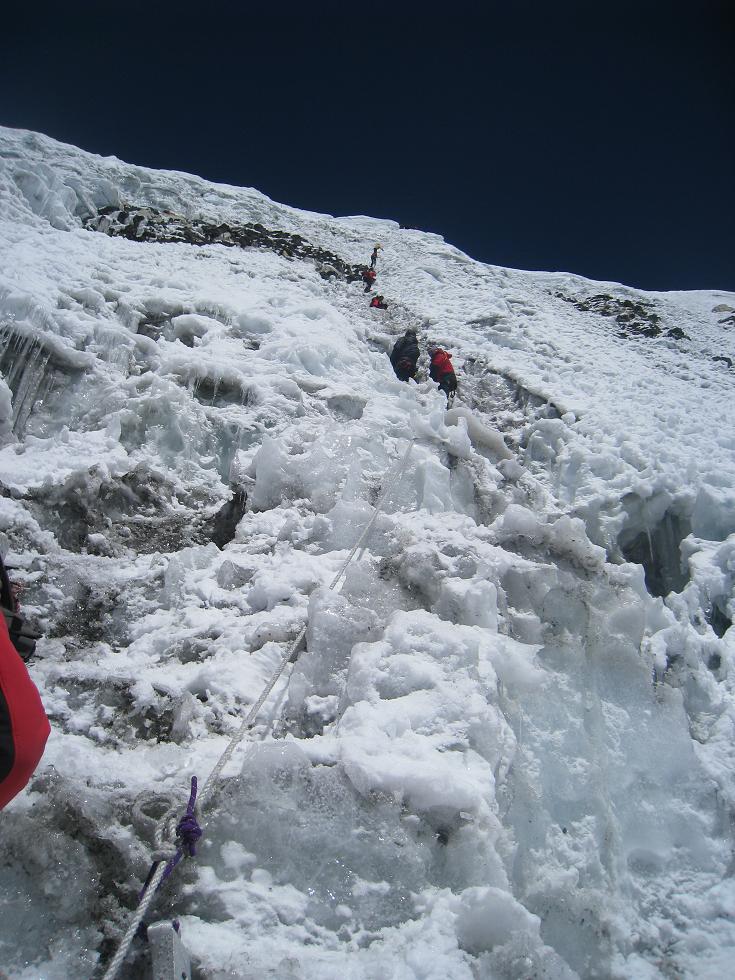 7.%2065%20degree%20%20Ice%20wall%20%20-%204.2.2011.JPG