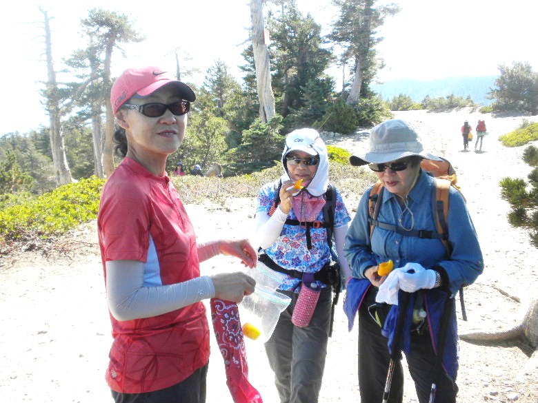 mt.baldy92312 022.JPG