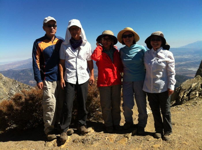 Cucamonga Peak 025.jpg