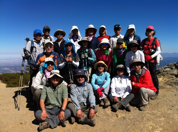 Cucamonga Peak 031.jpg